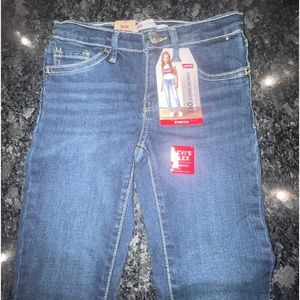 Levi girl super skinny jeans